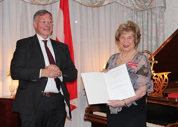 Consul General Ambassador Dr. Heindl with Traude Schieber-Acker, President of the A-AA